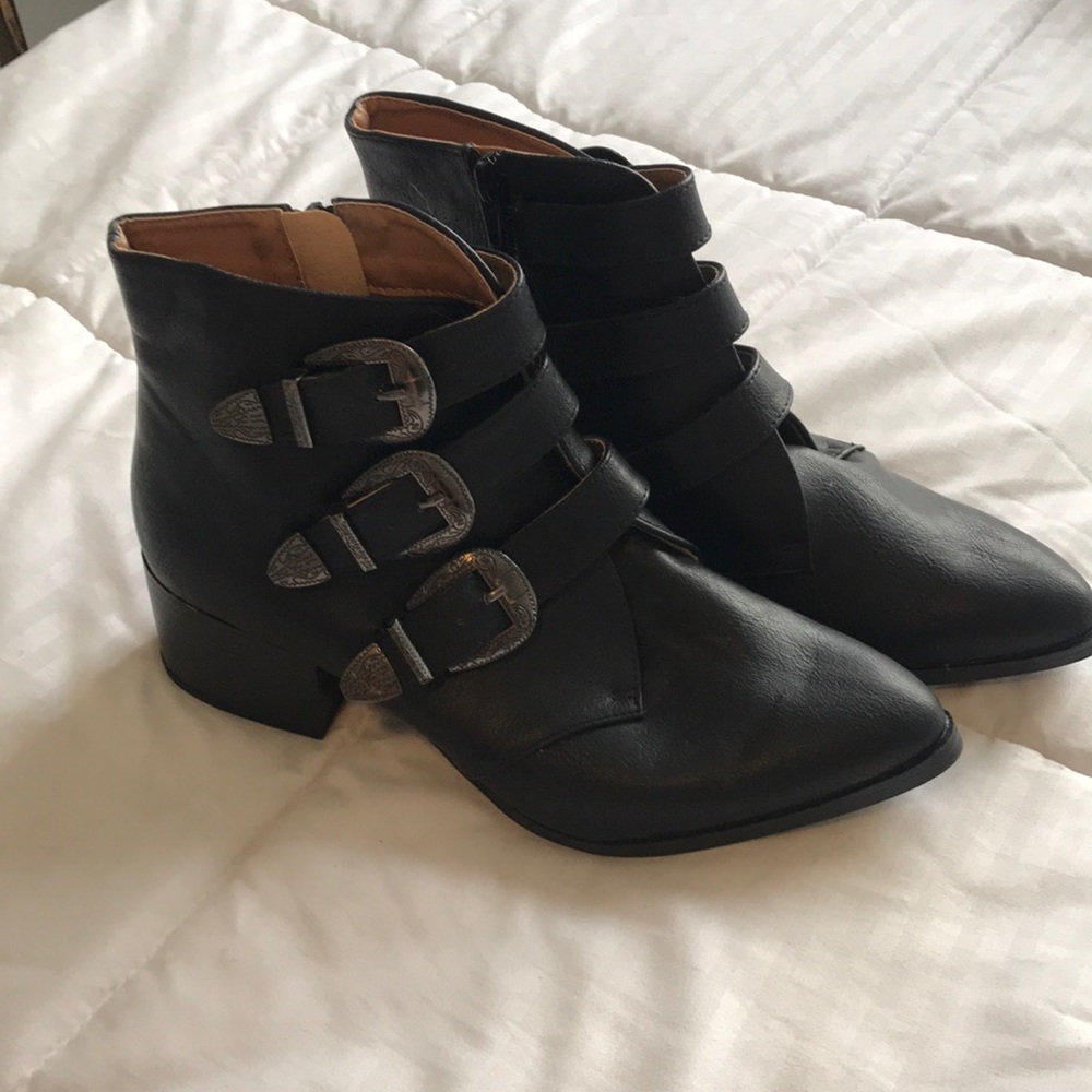 Triple Side Buckle Western Boots